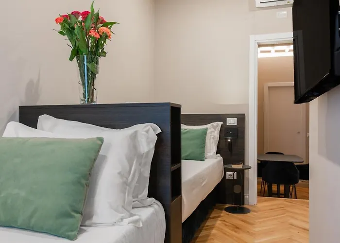 H77 - Maison D'art Collection Apart Otel 3*