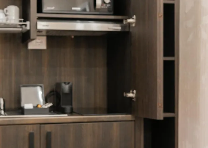 H77 - Maison D'art Collection Roma